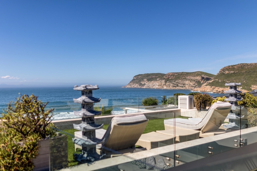 5 Bedroom Property for Sale in Whale Rock Beach Western Cape